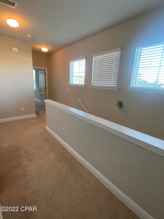 Building Photo - 101 Barefoot Falls