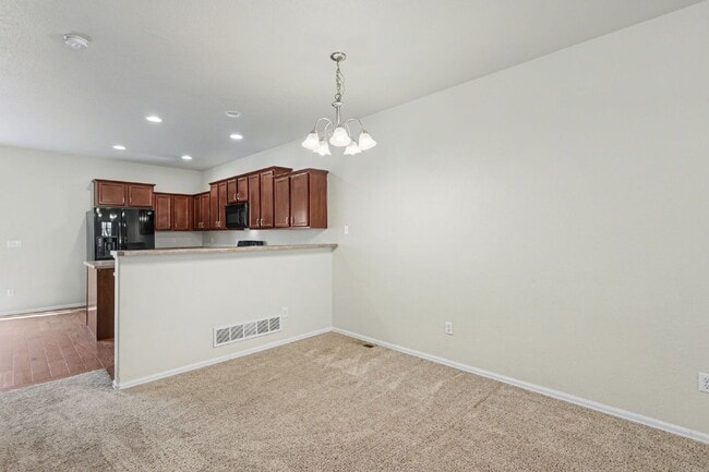 Building Photo - 4822 Condor St