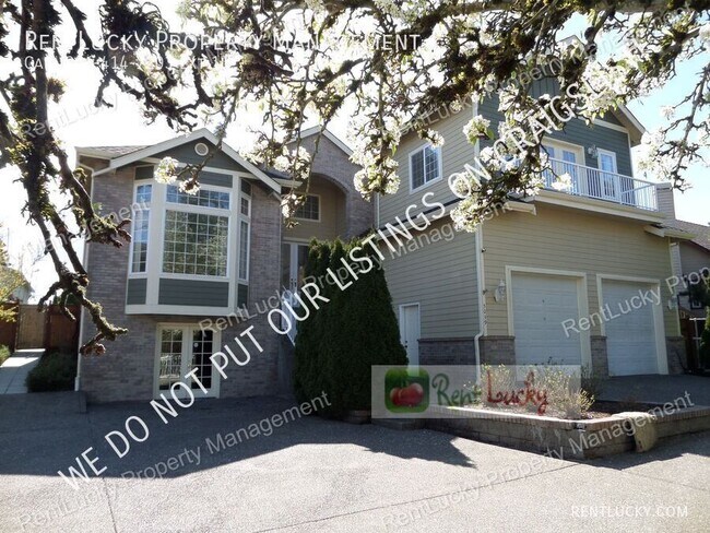 Primary Photo - 5039 S 178th St