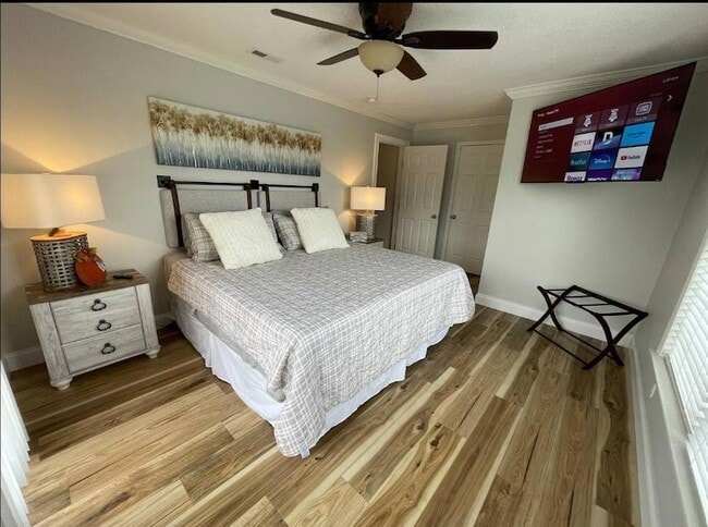 Building Photo - 40 Baum Weg