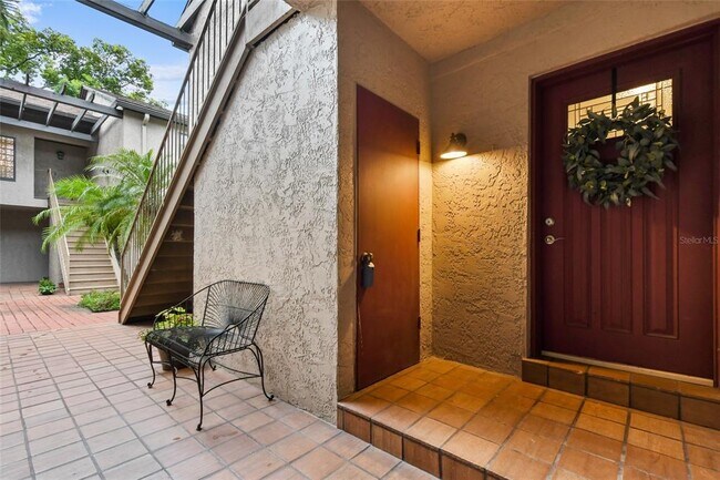 Building Photo - 1094 Azalea Ln