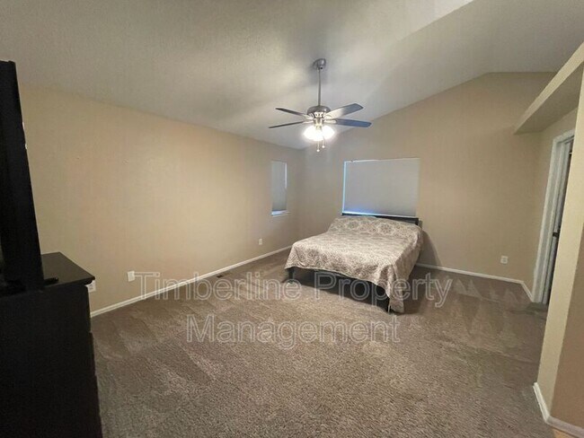 Building Photo - 4757 Sweetgrass Ln