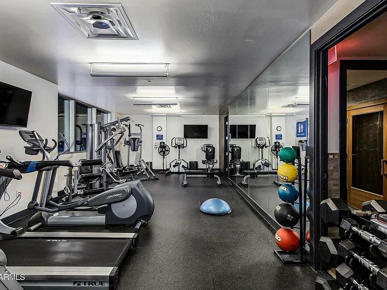 Building Photo - 140 E Rio Salado Pkwy