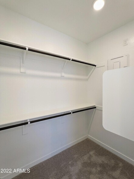 Building Photo - 16846 W Las Palmaritas Dr
