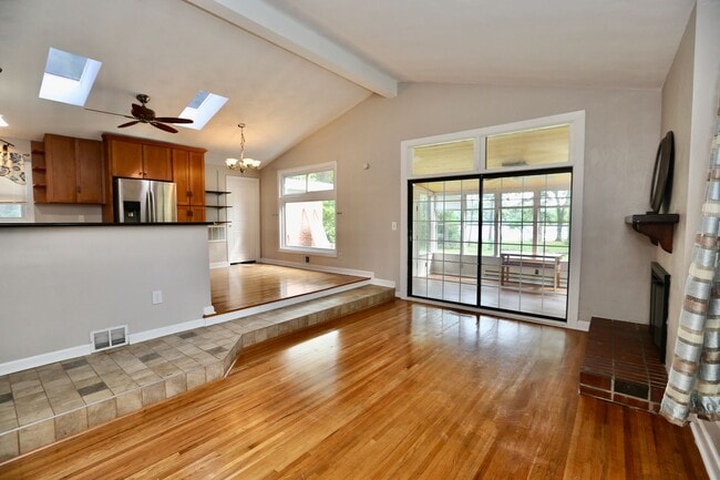 Building Photo - Available 06-22-26! Updated Waterfront Home! Extras Like Workshop & Sunroom, Pet Friendly, Hardwo...