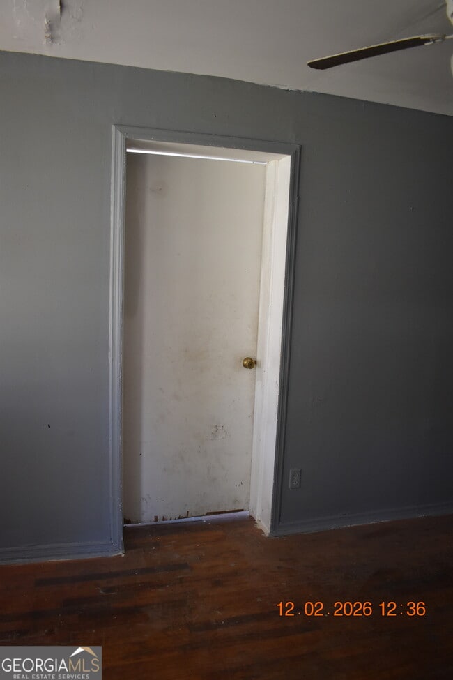 Building Photo - 803 Grosso Ave