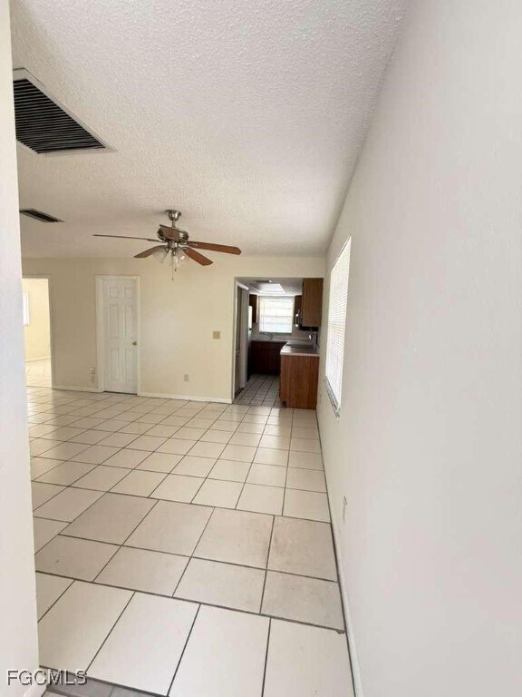 Building Photo - 2017 Santa Barbara Blvd