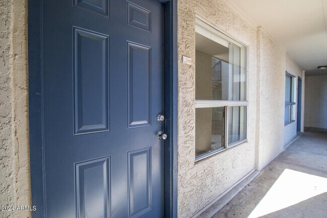 Building Photo - 4635 N 27th Ave