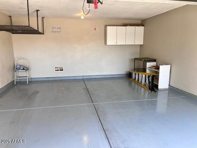 Building Photo - 3938 S Nebraska St