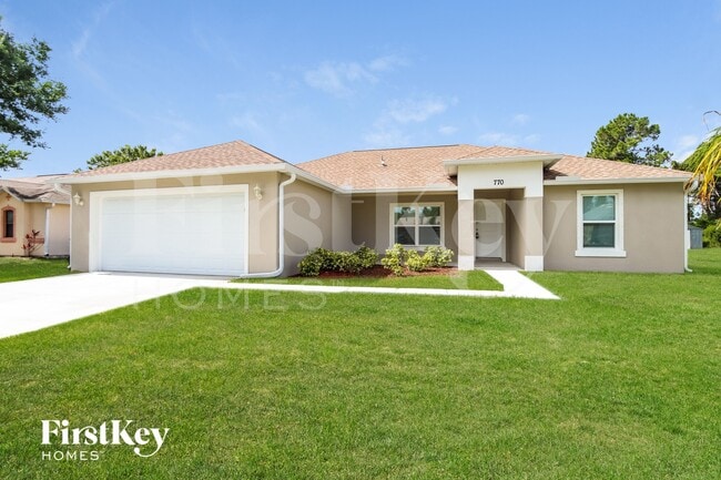 Building Photo - 770 Grandeur St SE