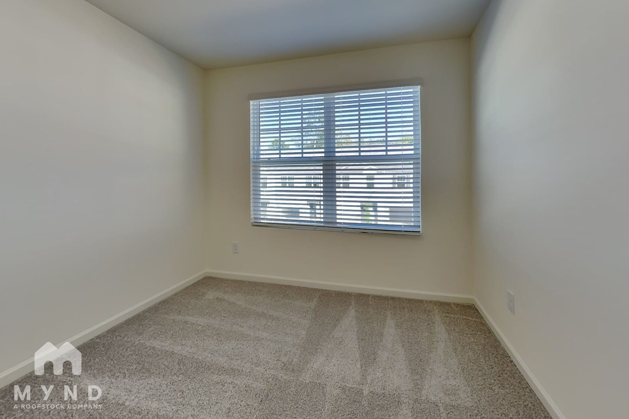 Building Photo - 3040 Fulong Dr