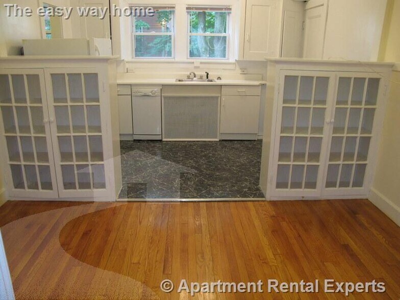 Building Photo - 1 Langdon Square