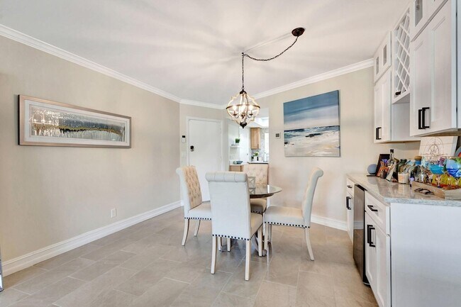 Building Photo - 68 Yacht Club Dr