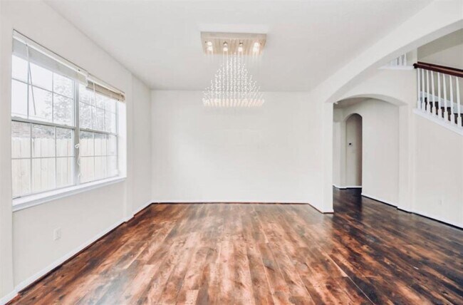 Building Photo - 6902 Sterling Meadow Dr