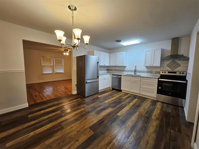 Building Photo - 541 S Mockingbird Ln