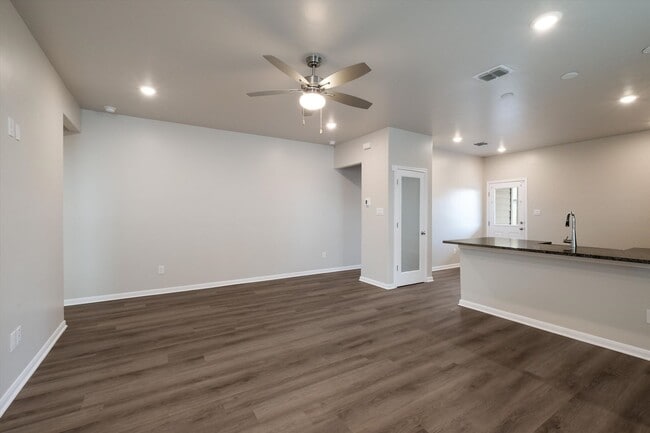 Building Photo - Solar-Powered Home with Modern Finishes & Included Fridge