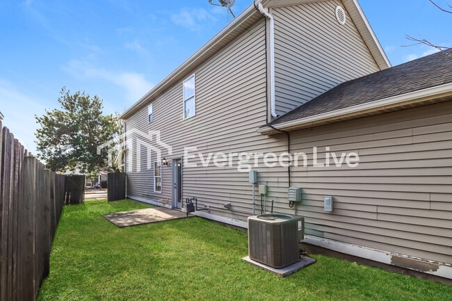 Building Photo - 4546 W Sweetgum Ln