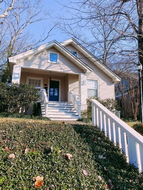 Building Photo - 419 Beechwood St