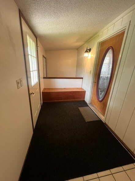 Mud Room - 3220 Heartland Dr