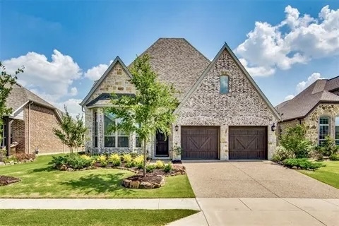 Primary Photo - 2928 Hackberry Creek Trail