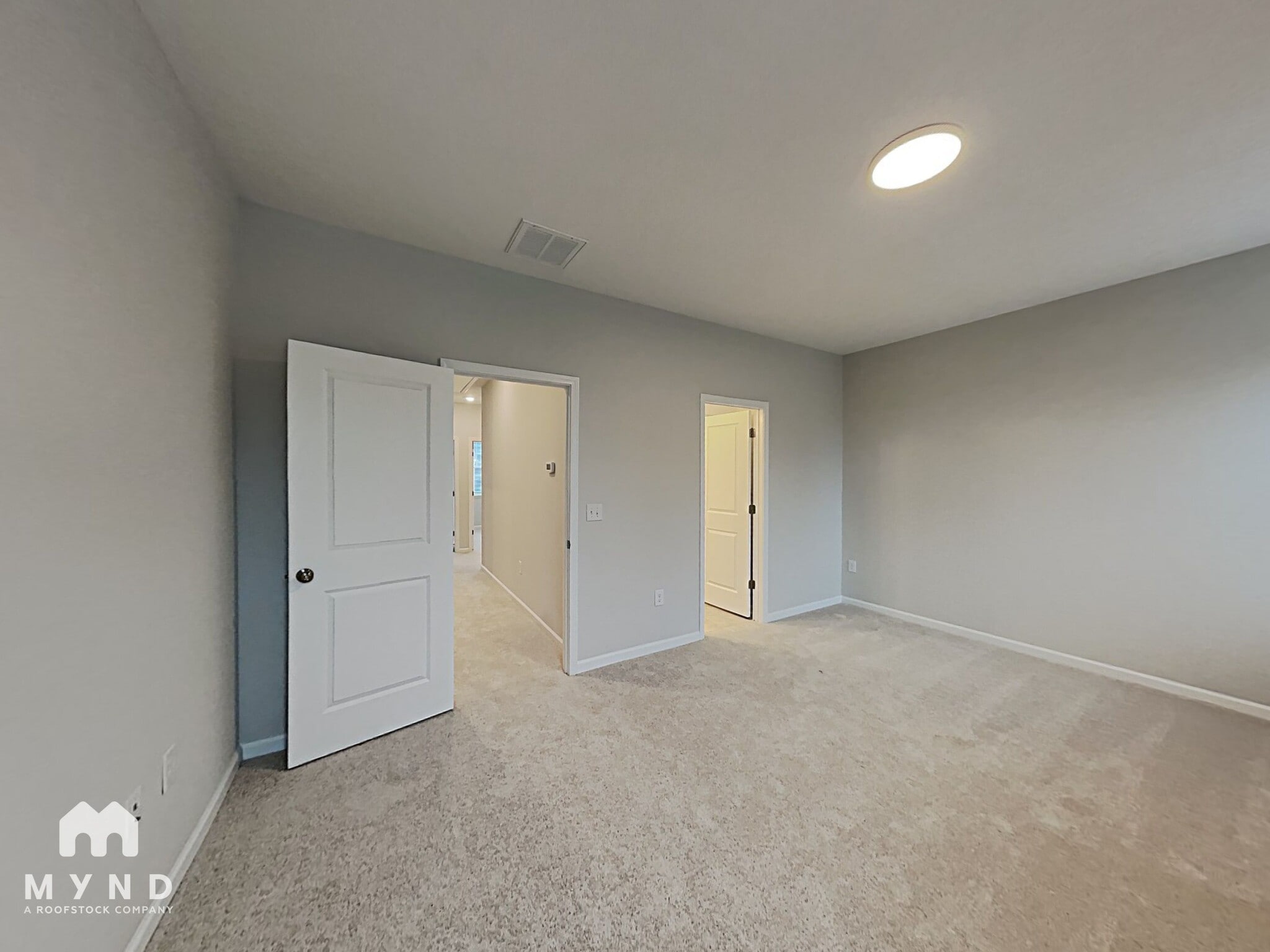 Building Photo - 1236 Commack Dr