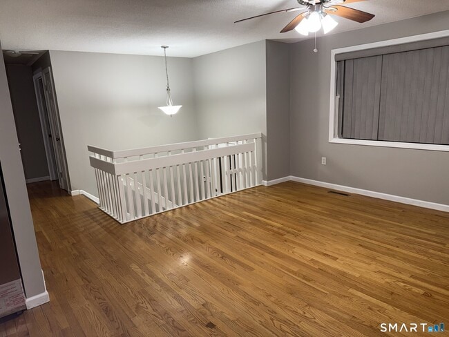 Building Photo - 65 Hitchcock Dr