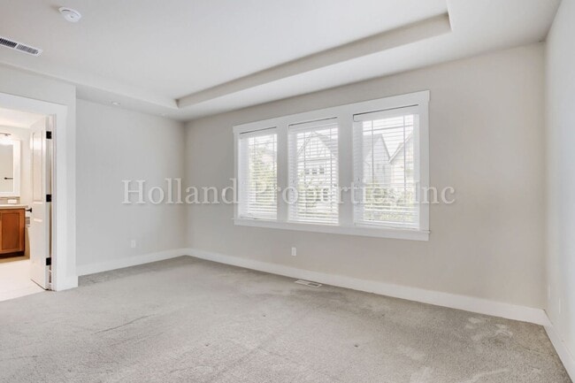 Building Photo - Beautiful North Bethany Home with Resort-Style Amenities & Walkable Location!