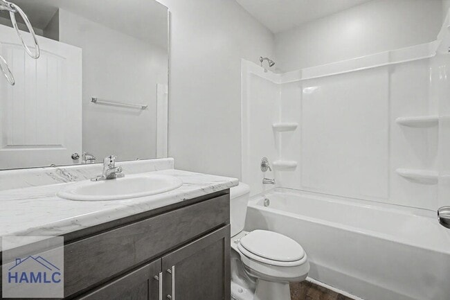 Building Photo - 702 Mill Creek Cir