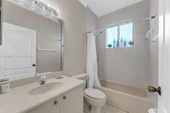 Building Photo - 2280 SW 152nd Pl