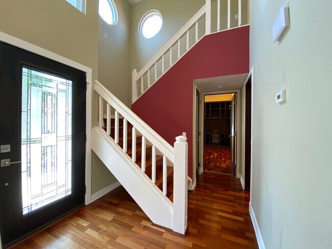 Building Photo - Cardiff living at its finest! Stunning 2-B...