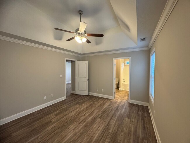 Building Photo - Gorgeous Single Family Home