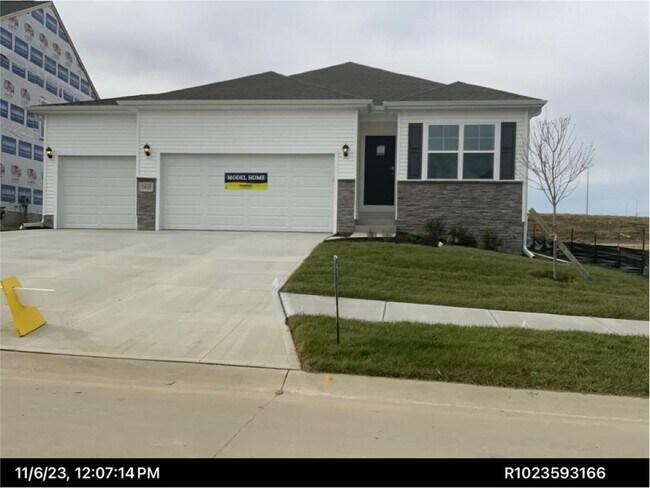Building Photo - Beautiful 2023-Built Elkhorn Home with 5 Bedrooms & 3 Baths