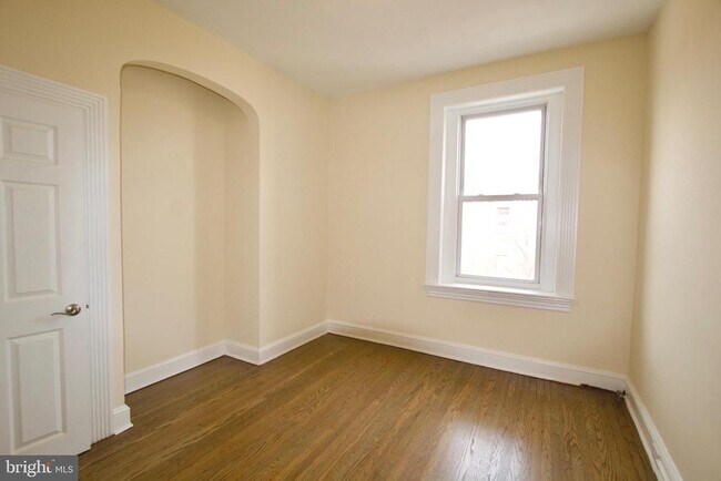 Building Photo - 2743 St Paul St