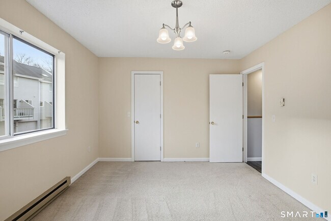 Building Photo - 151 Shelter Rock Rd