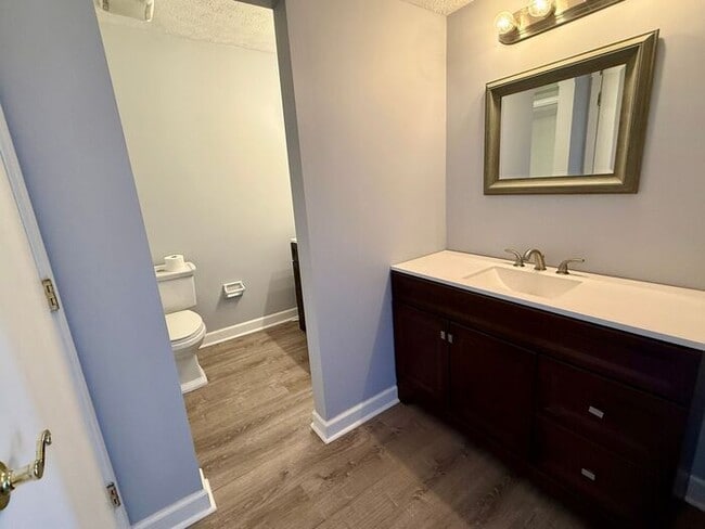 Building Photo - 3 Bed, 2.5 Bath in Little Turtle