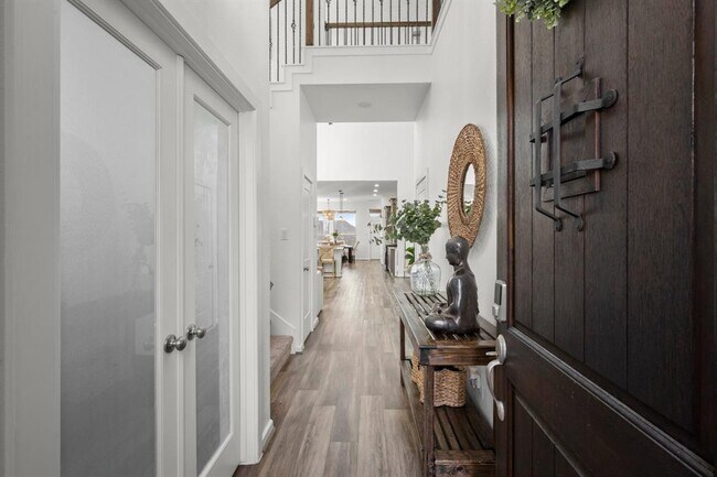 Building Photo - 9871 Twin Shores Dr