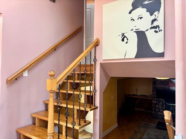 Building Photo - 7642 W 92nd Pl