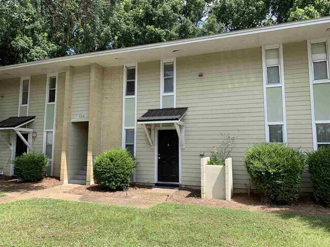 Building Photo - 600 Mary Beth Ave