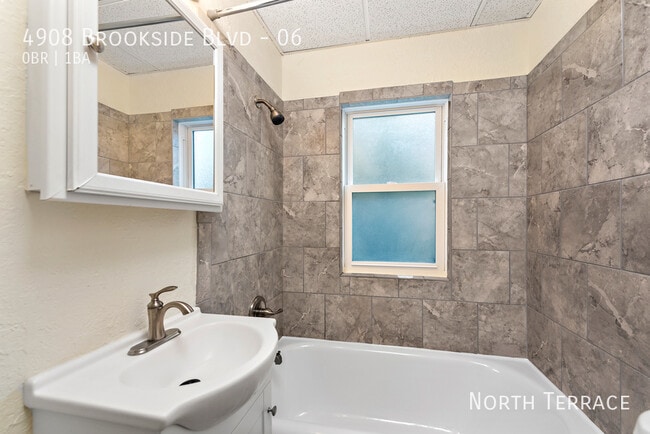 Building Photo - 4908 Brookside Blvd