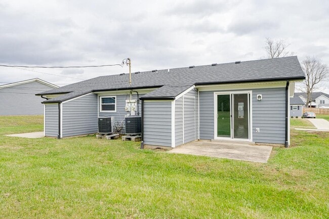 Building Photo - 1314 Farmingdale Dr