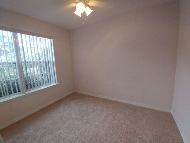 Building Photo - 2441 Spyglass Cir