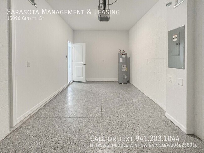 Building Photo - 15096 Ginetti St