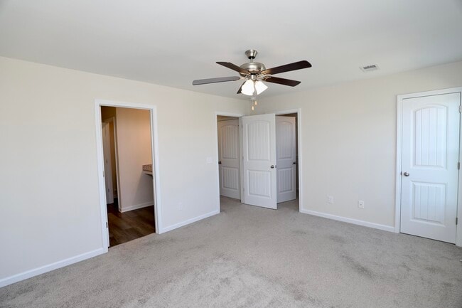 Building Photo - 1854 Gabriel Ln