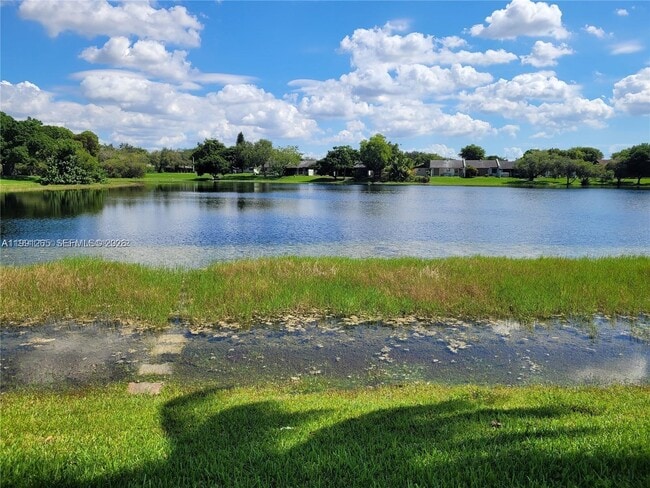 Building Photo - 4919 SW 139th Ct