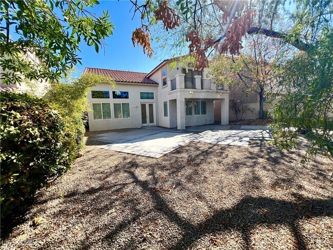 Building Photo - 1605 Ravanusa Dr