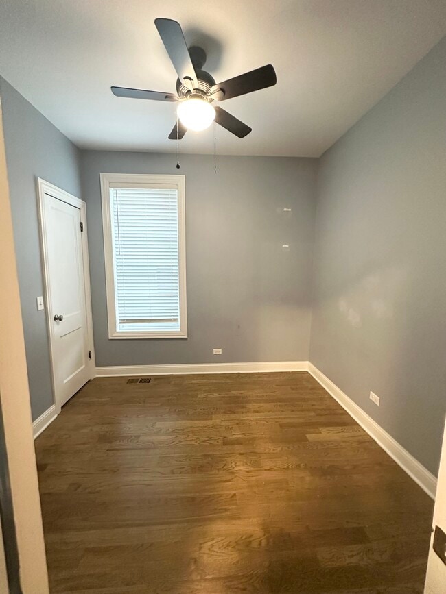 Building Photo - 12613 Maple Ave