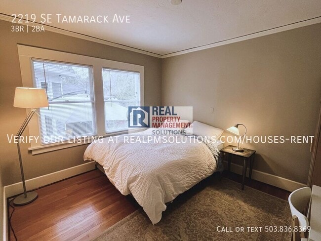 Building Photo - 2219 SE Tamarack Ave