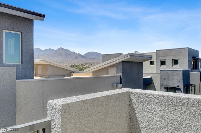 Building Photo - 11302 Kraft Mountain Ave