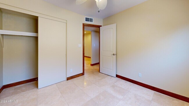 Building Photo - 11020 S Mandan St