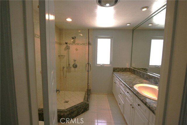 Building Photo - 11400 Dona Evita Dr
